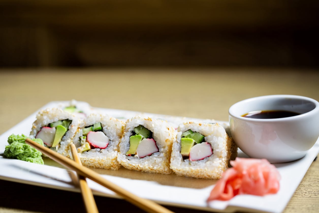 California Roll - SUSHI BAR RADAUTI
