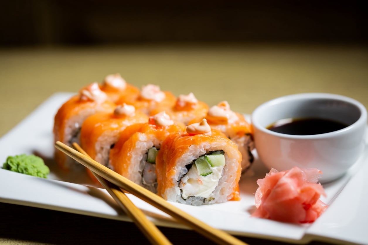 Philadelpia Eby Roll - SUSHI BAR RADAUTI